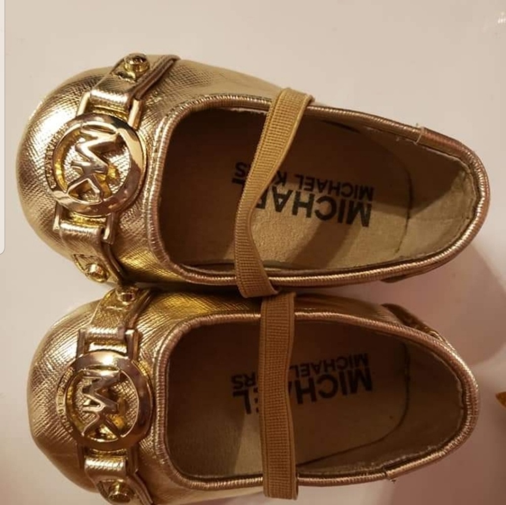 Michael kors baby shoes